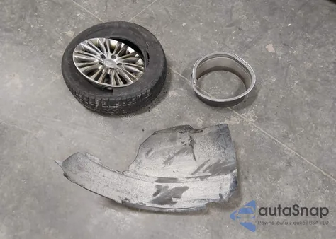 2013 Chrysler Town & Country Touring-L z USA, uszkodzony, nr VIN 2C4RC1CG3DR747519